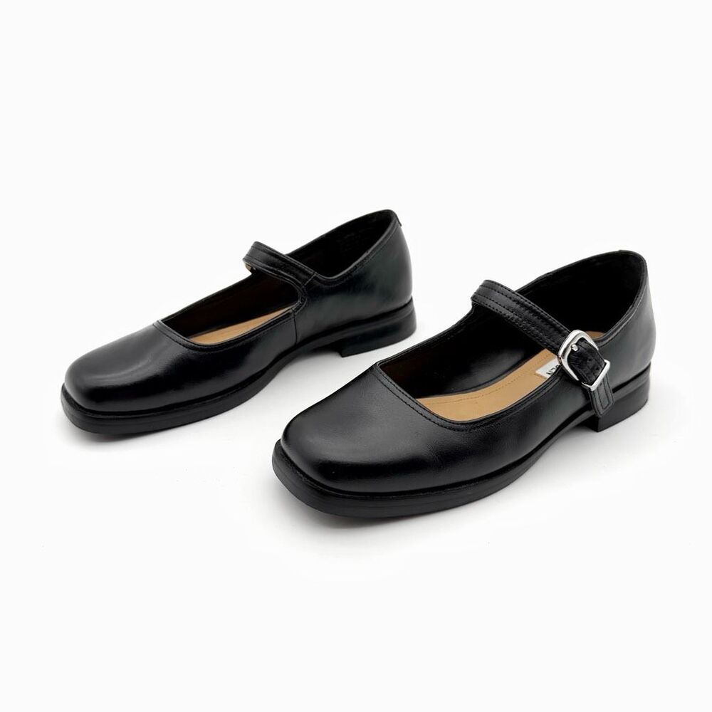 STEVE MADDEN Delancy Black Mary Jane Flat Size 7.5 Smooth Leather Square Toe